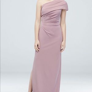 DB Studio Ruched One-Shoulder Stretch Crepe Dress